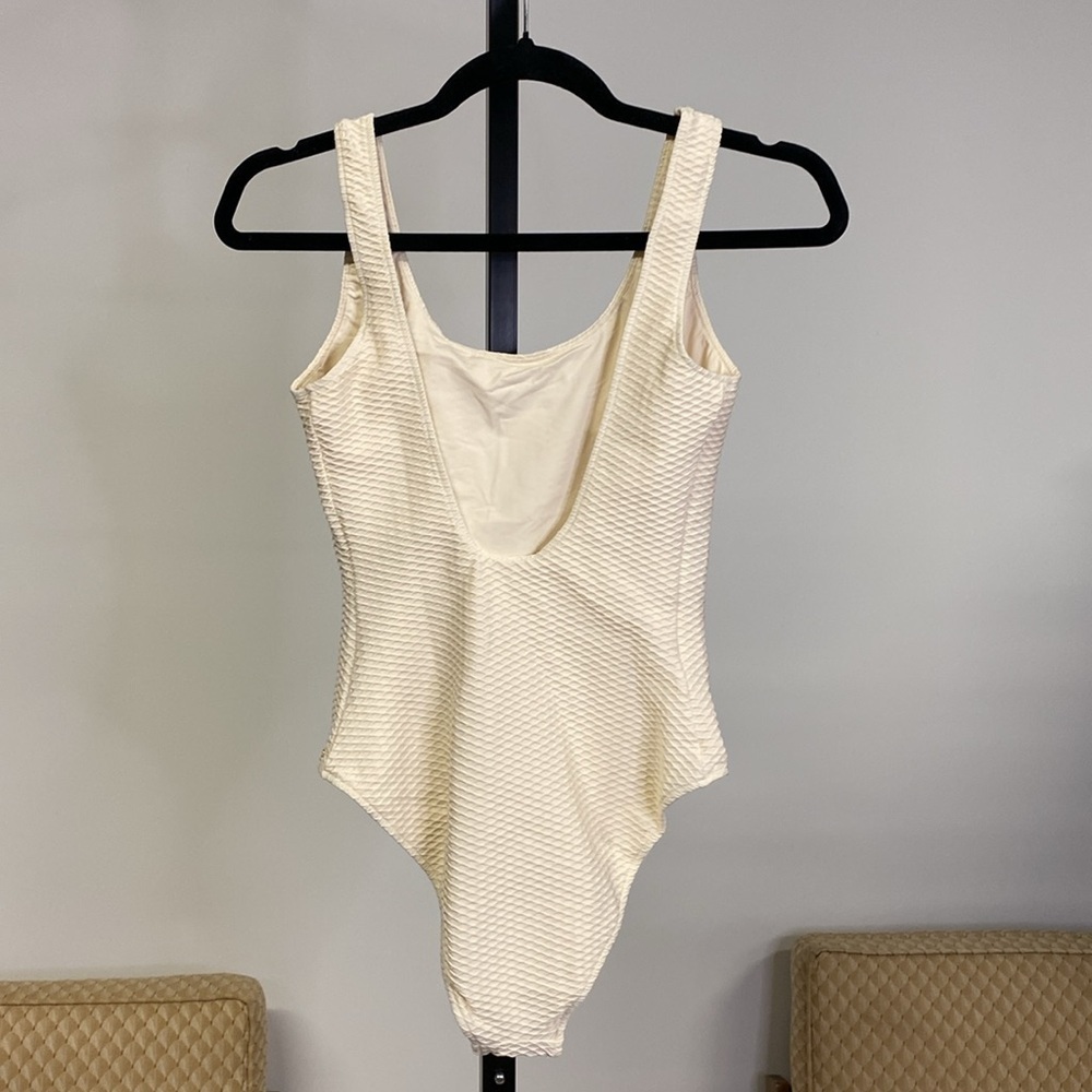 ANINE BING Jace One Piece In Color Cream - Picture 7 of 8